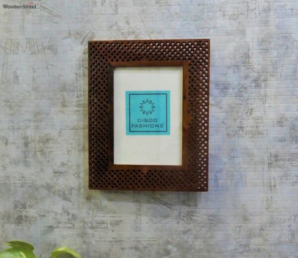 Nakkashi Intricate Carving Sheesham Wood Photo Frame (5 x 7 Inch)