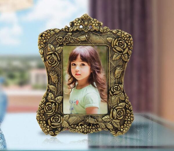 Golden Victorian Style with Floral Motif in Metal Photo Frames