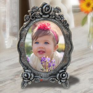 Oval Shaped with Floral Motif Metal Photo Frame - Handicrafts Paradise