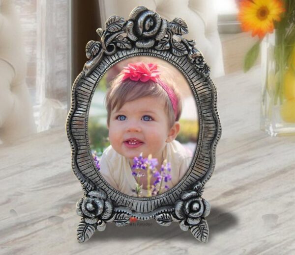 Oval Shaped with Floral Motif Metal Photo Frame - Handicrafts Paradise