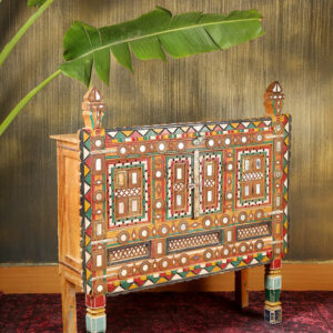Wooden Whisper - Gandharvas with Garland/veena