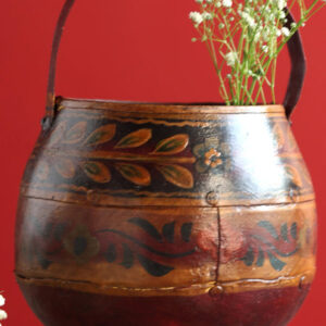 Vintage look Wooden Damchiya