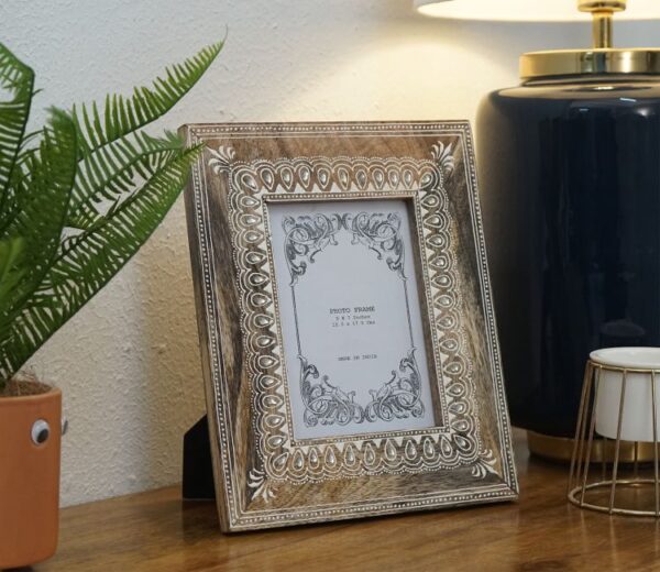 Panos Traditional Design Mango Wood Photo Frame