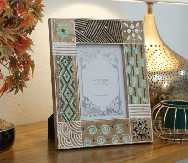 Neya Abstract Mango Wood Photo Frame