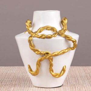 Greek lies (White/Gold) Ceramic Vase